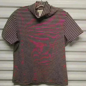 Women's short sleeve top apostrope